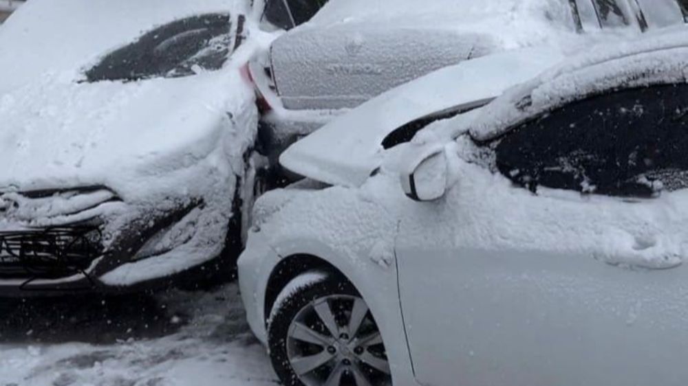 Elazığ'da kar yağışı kazaya sebep oldu