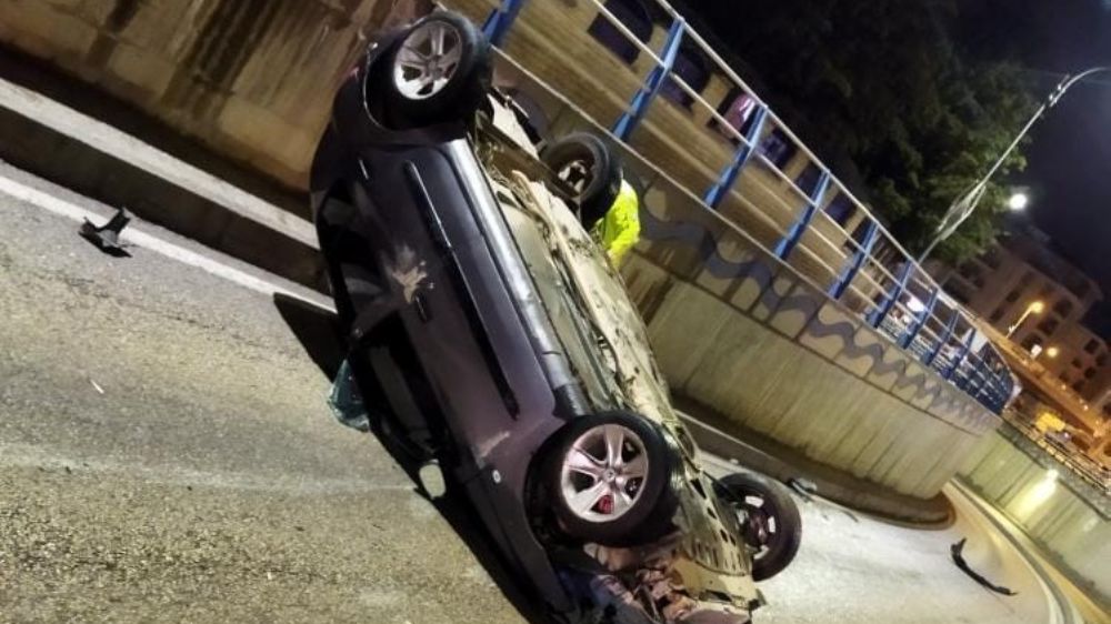 Elazığ’da korkunç kaza; takla atan araçta 1 kişi yaralandı