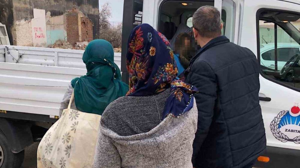 Elazığ'da Zabıta Operasyonu: Duygu İstismarı Yapan Dilenciler Yakalandı! - Haberler