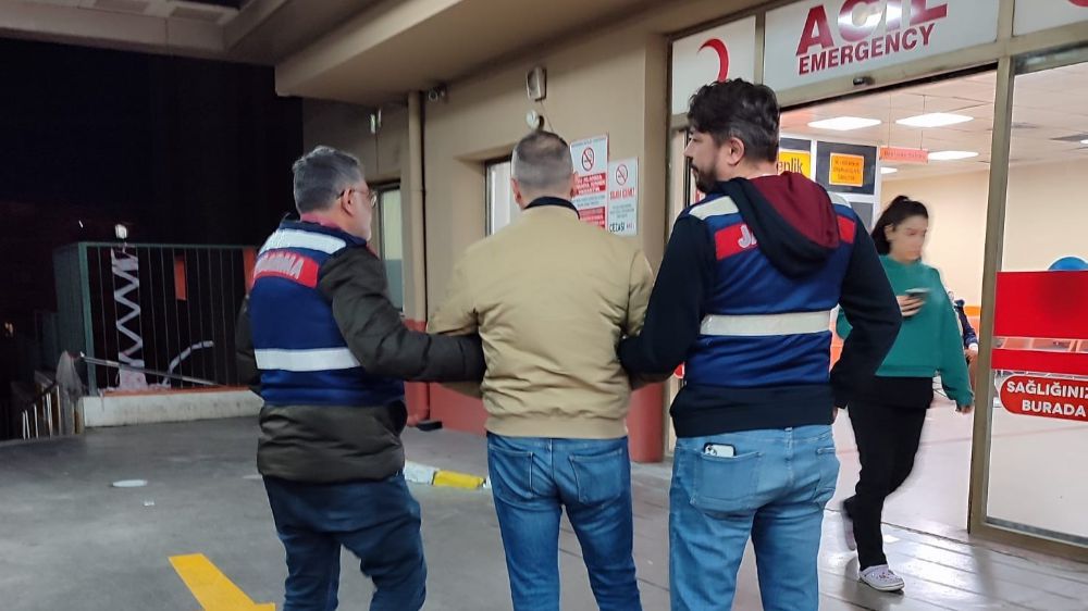 FETÖ’nün TSK yapılanmasına İzmir merkezli operasyon gerçekleştirildi;  5  gözaltı 
