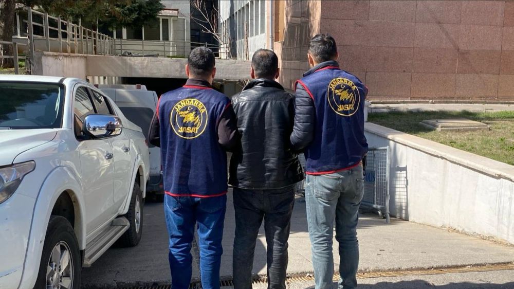Gaziantep'te Çember Operasyonu: 10 Yıldır Firari Şüpheli Yakalandı! - Haberler