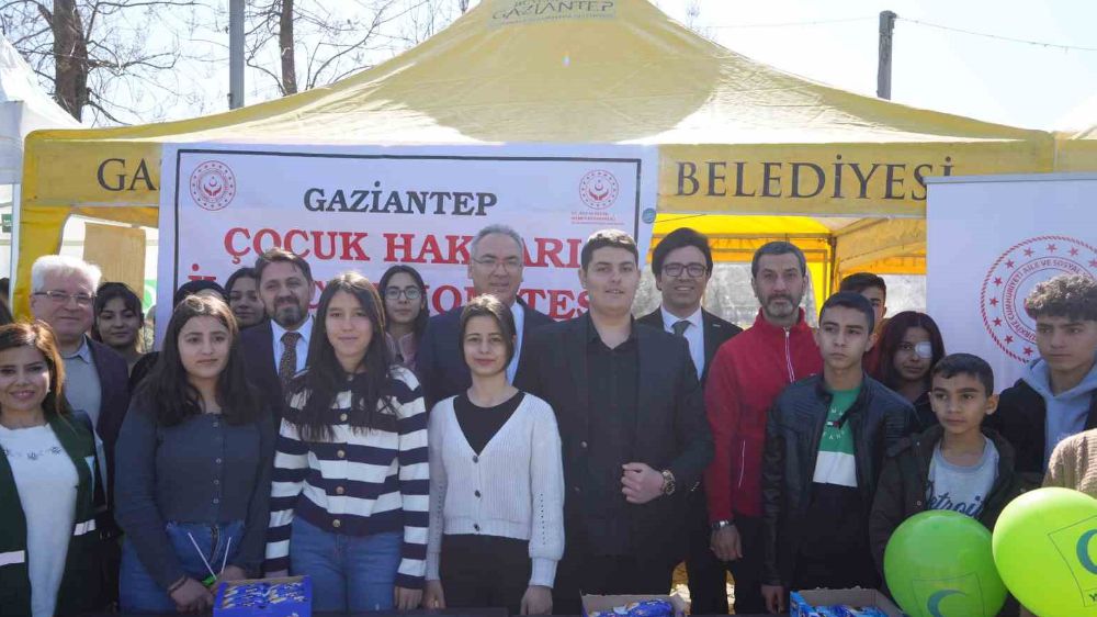 Gaziantep’te Yeşilay Haftası için farkındalık korteji düzenlendi