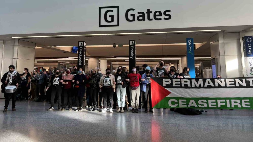 Gazze Saldırılarına Karşı Protesto: San Francisco Havaalanı'nda Barış Çağrısı!- Haberler