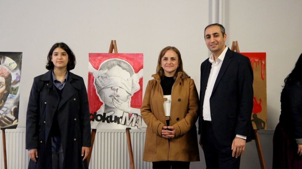 İstanbul'da Liseler Arası Yarışma: Kadına Yönelik Şiddet ve Madde Bağımlılığına Karşı Çizimler!