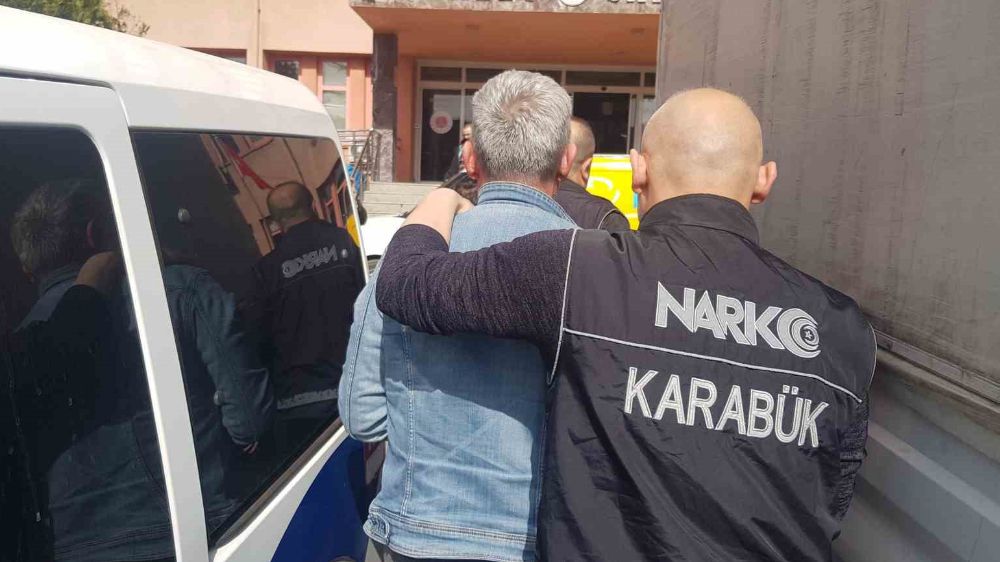 Karabük'te Uyuşturucu İle Mücadele: Operasyonlarda 8 Kişi Yakalandı!