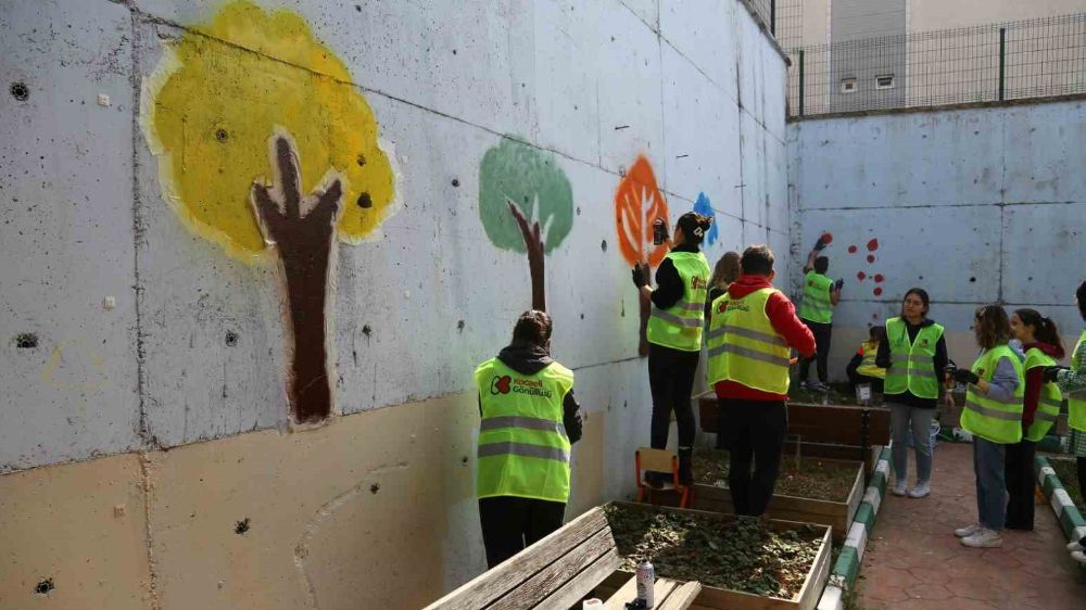 "Kocaeli Gönüllüsü" projesi renk katmaya devam ediyor