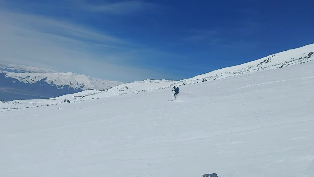 lman Dağcılar Ağrı Dağı'nda Zirve Yaptıktan Sonra Kayak Keyfi Yaptı - Haberler