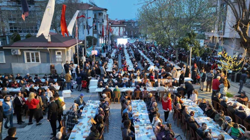Merkezefendi Belediyesi, Akkonak’ta 5 bin 500 kişilik iftar programı düzenledi