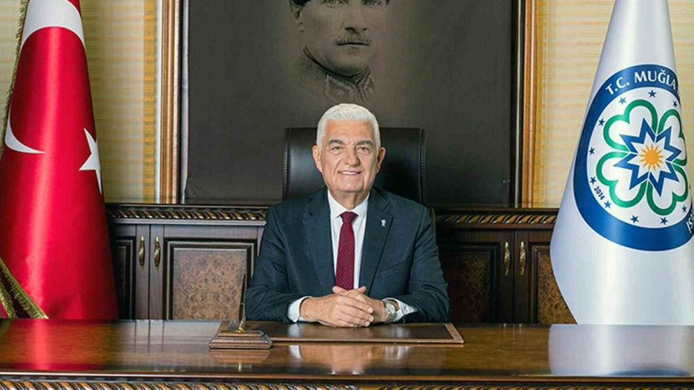 Muğla Büyükşehir Belediye Başkanı Dr. Osman Gürün'den Tıp Bayramı Mesajı!