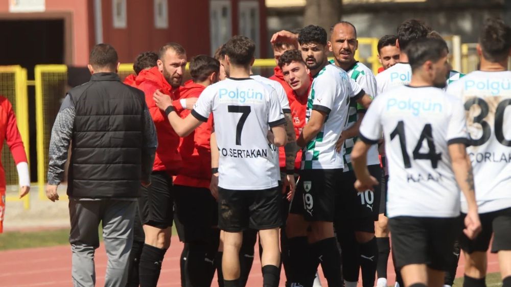 Muğlaspor, Sivaslı Belediye Spor deplasmanından 6-0 galibiyet elde etti
