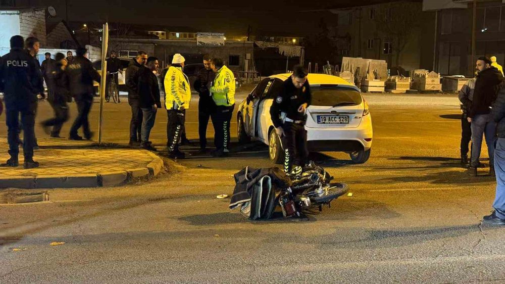 Otomobil Motosiklete Çarptı: Iğdır'da 2 Yaralı
