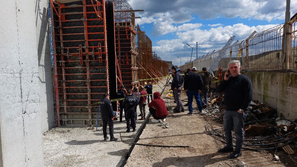 Samsun'da İnşaat Alanında Yaşanan Kaza Sonucu Bir İşçi Hayatını Kaybetti! - Haberler