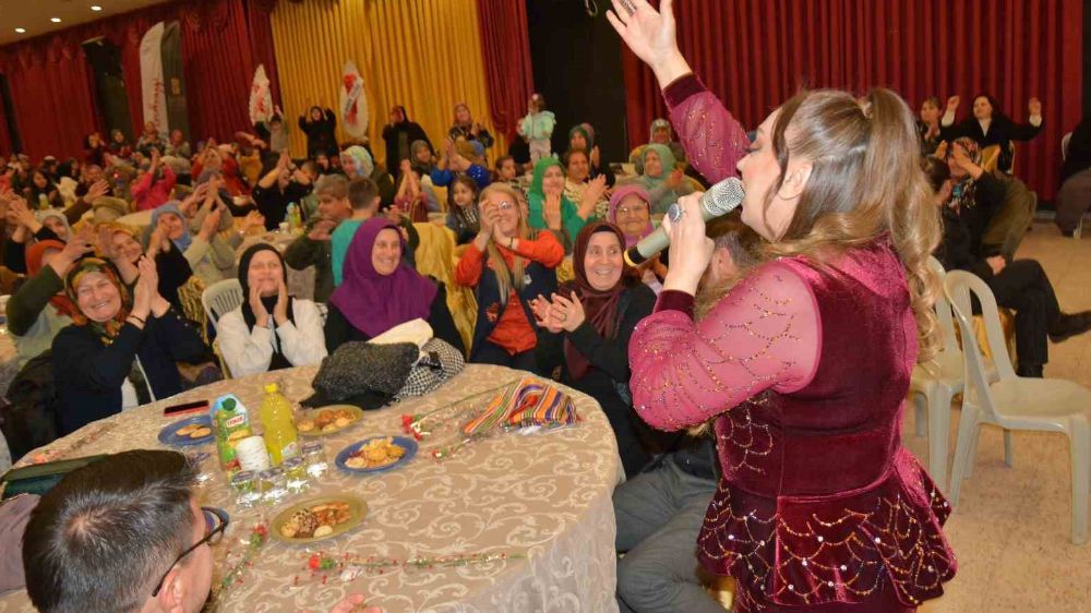 Sındırgı'da Kadınlar Gününe Özel Konser: Yörük Kültürü ve Müzik Şöleni!