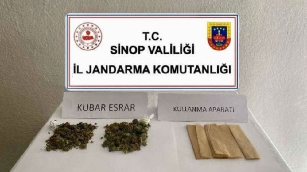Sinop’ta  durdurulan otobüste uyuşturucu bulundu
