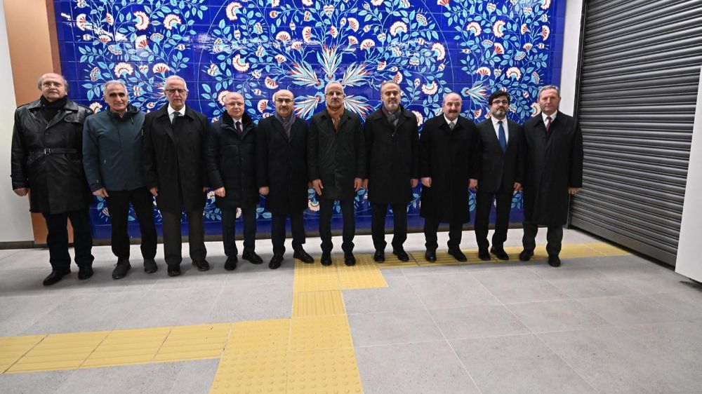 Ulaştırma ve Altyapı Bakanlığı'nın Katkılarıyla Bursa'da Yeni Metro Hattı Hizmete Girdi - Haberler
