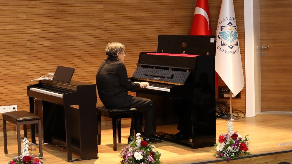 Uluslararası Alanya piyano yarışması ve festivali