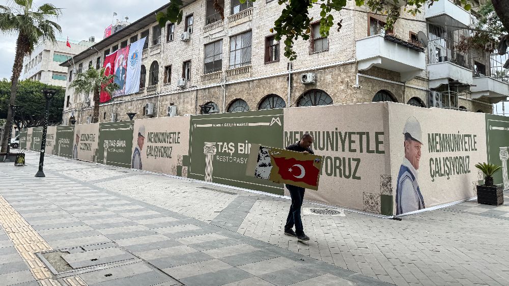 Vahap Seçer: Yeni Hizmet Binası Mersin'e Hayırlı Olsun - Haberler