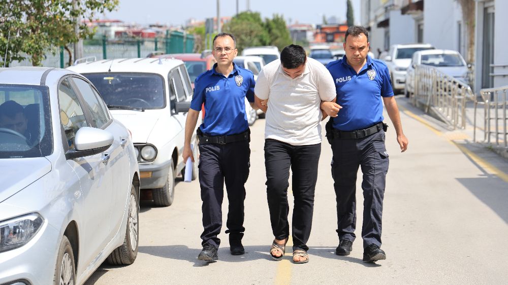 Adana’da 9 aylık hamile kadının ölümüne sebep olan sürücü tutuklandı