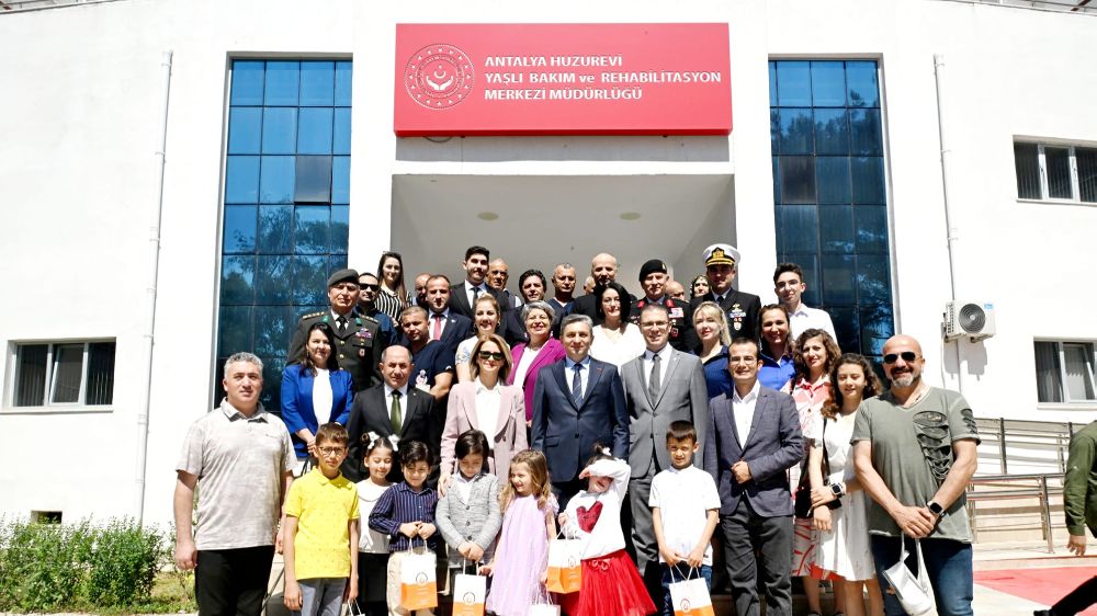 Antalya Valisi Hulusi Şahin  Ramazan Bayramlaşmasında 