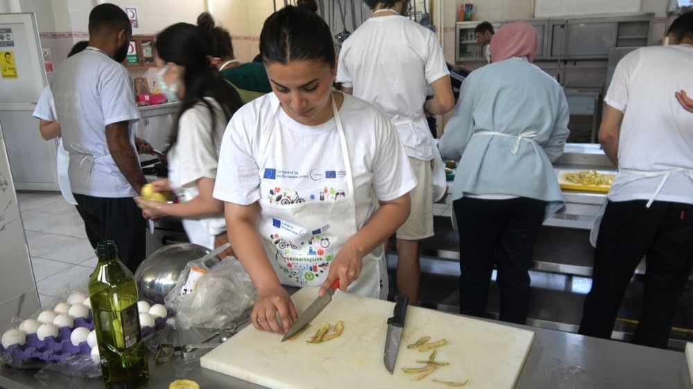 Atıksız Mutfak Atölyesi' İtalya ve Ürdün'den Gelen Gençlerle Renklendi