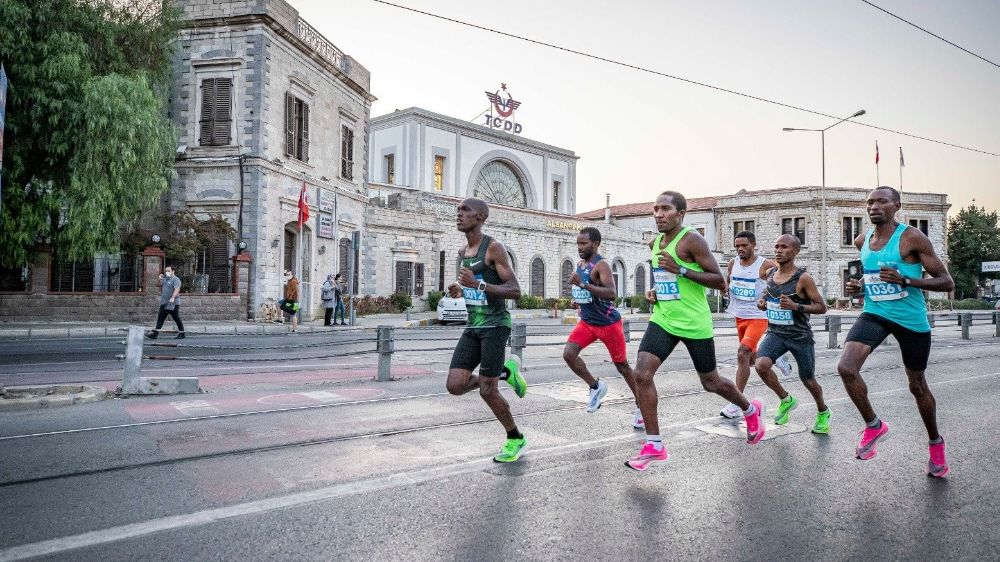 Beşincisi düzenlenen Maraton İzmir'in tarihi belli oldu