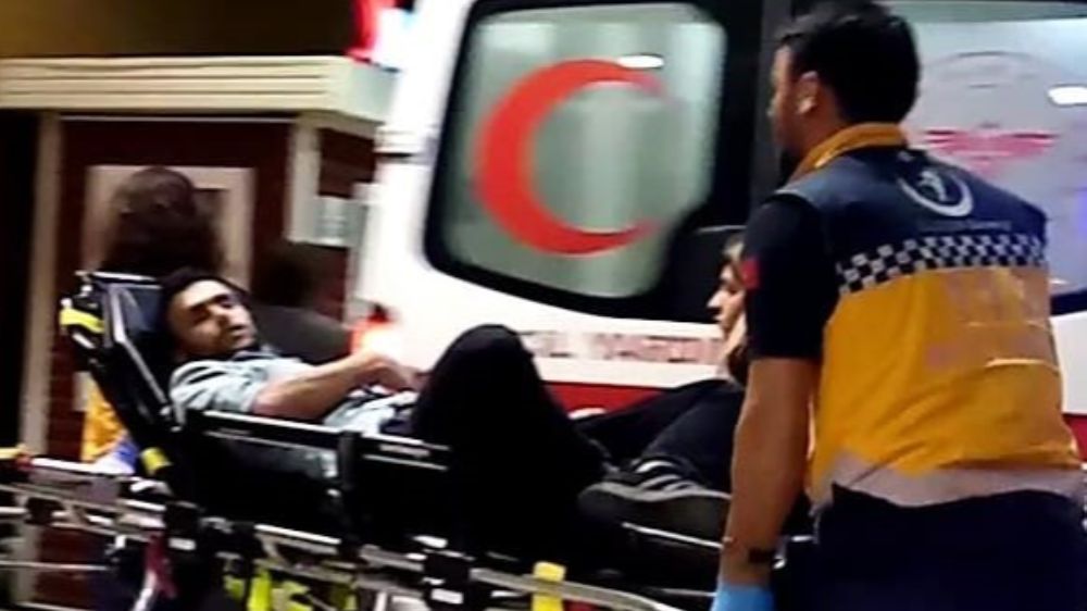Bursa'da bir kişi arkadaşını bıçaklayarak ağır yaraladı