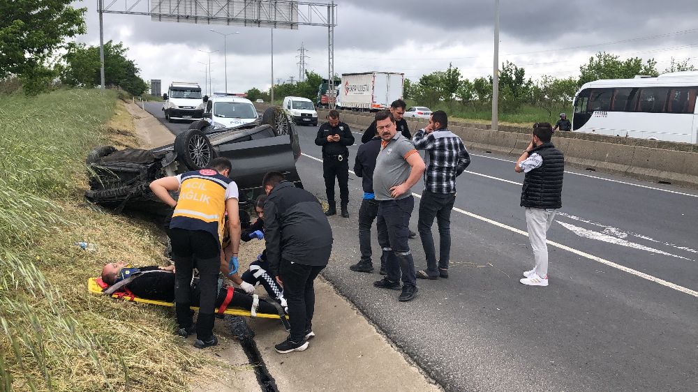 Çorlu'da Otomobil Kazası: Takla Atan Araçta 1 Kişi Yaralandı
