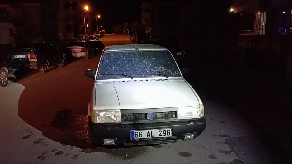 Çorum'da Otomobil Hedef Alındı: 1 Kişi Yaralı - Haberler