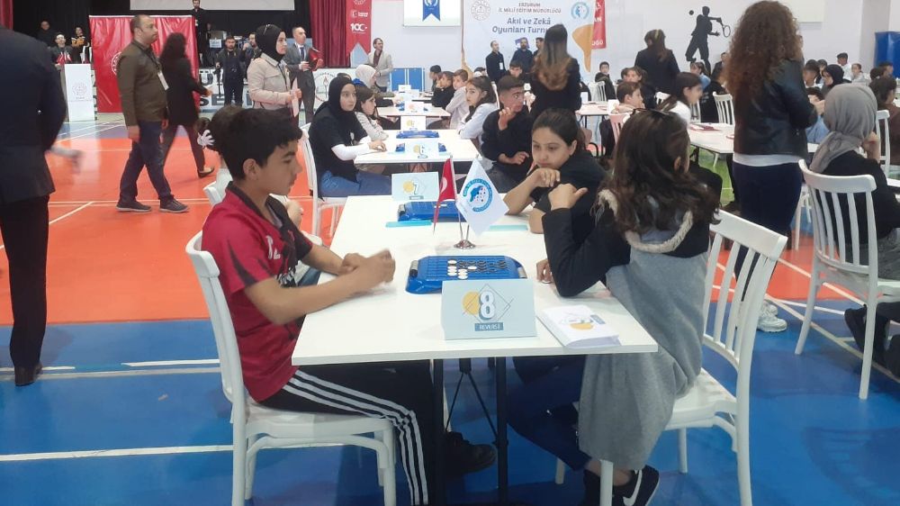 Erzurum'da 6. Türkiye Akıl ve Zeka Oyunları İl Birinciliği Heyecanla Başladı
