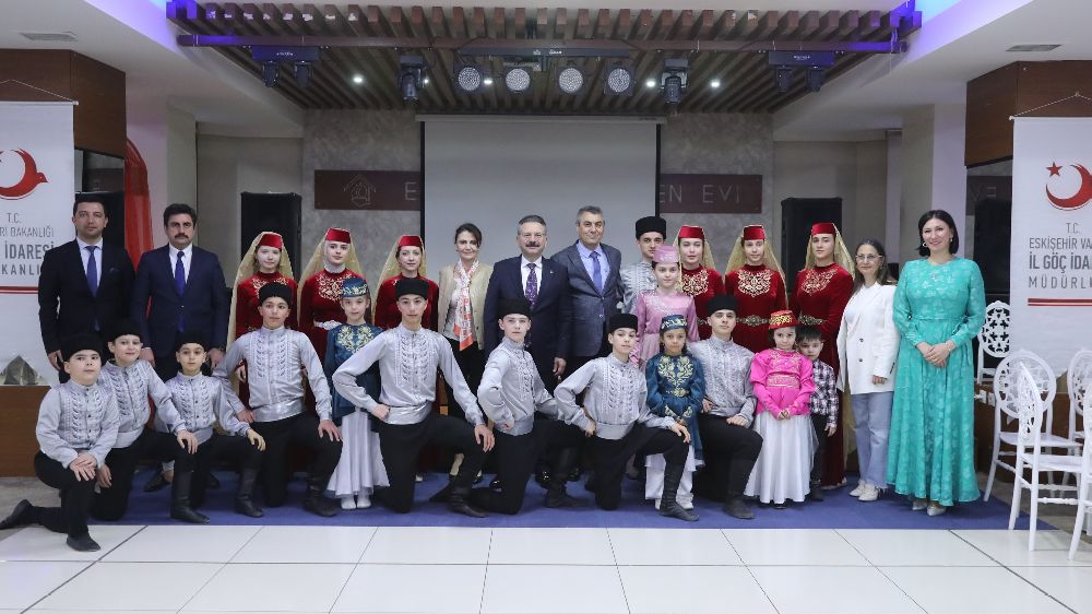 Eskişehir Valisi Aksoy, Kırım Tatar Türkleriyle İftarda Buluştu - Haberler