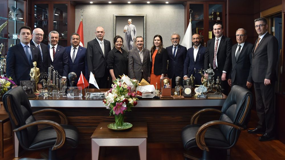 ESO Başkanı Celalettin Kesikbaş, Vali Aksoy ve Başkan Ahmet Ataç ile bir araya geldi