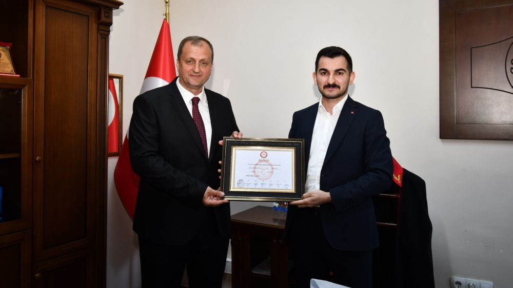 Kağan Mehmet Usta ve Meclis Üyeleri Mazbatalarını Törenle Aldı - Haberler