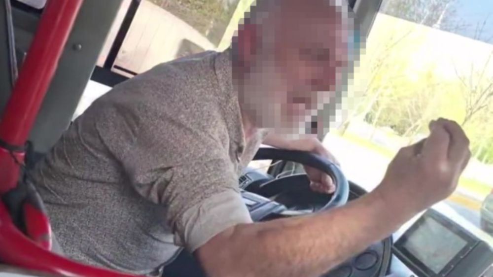 Kocaeli'de  terör estiren otobüs şoförünün ehliyetine el konuldu