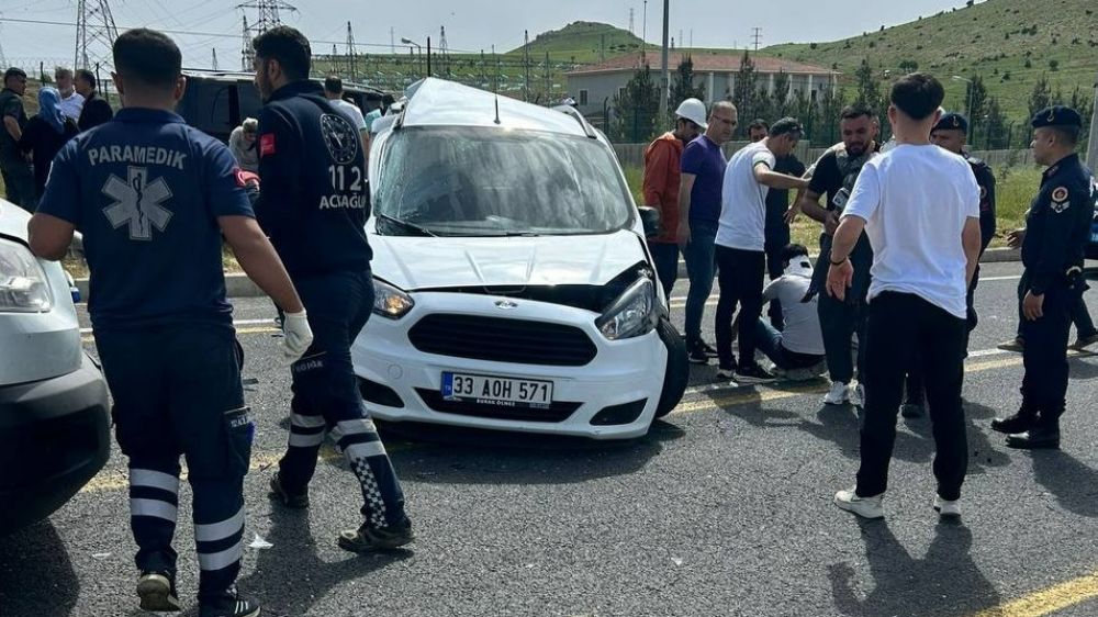 Mardin'de Çarpışma Facia Yarattı! 11 Yaralı