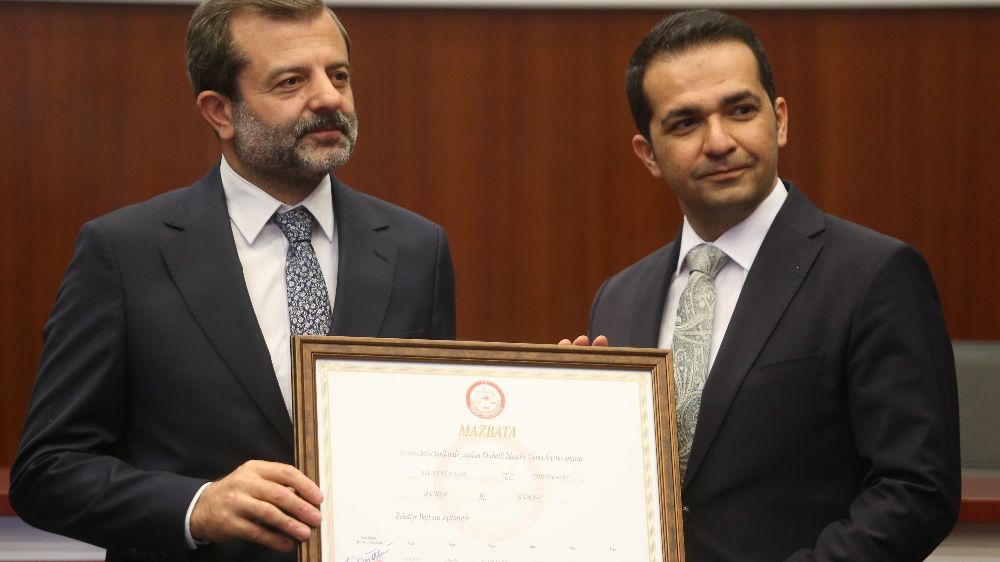 Mustafa Işık, Gürsu Belediye Başkanlığı Görevine Resmen Başladı - Haberler