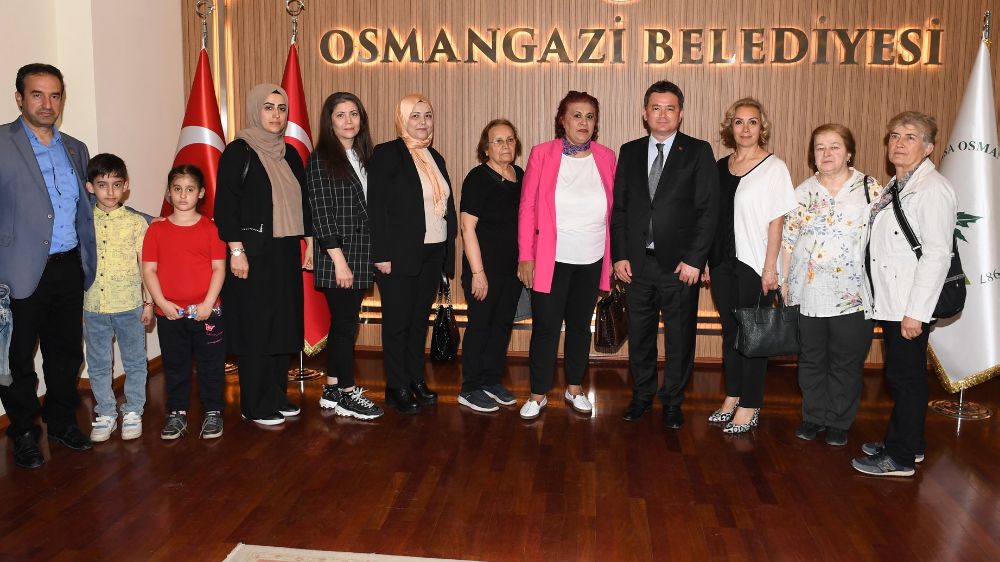 Osmangazi Belediye Başkanı Erkan Aydın, 3 günde 3 bin kişiyi ağırladı