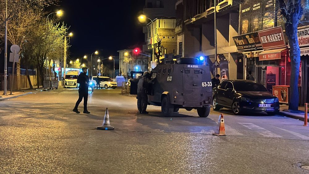 Şanlıurfa'da  özel harekat polisleriyle yoğun güvenlik önlemleri