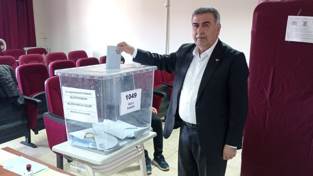 Sarız'da CHP Zaferi! Ömer Faruk Eroğlu Seçimi Kazandı!