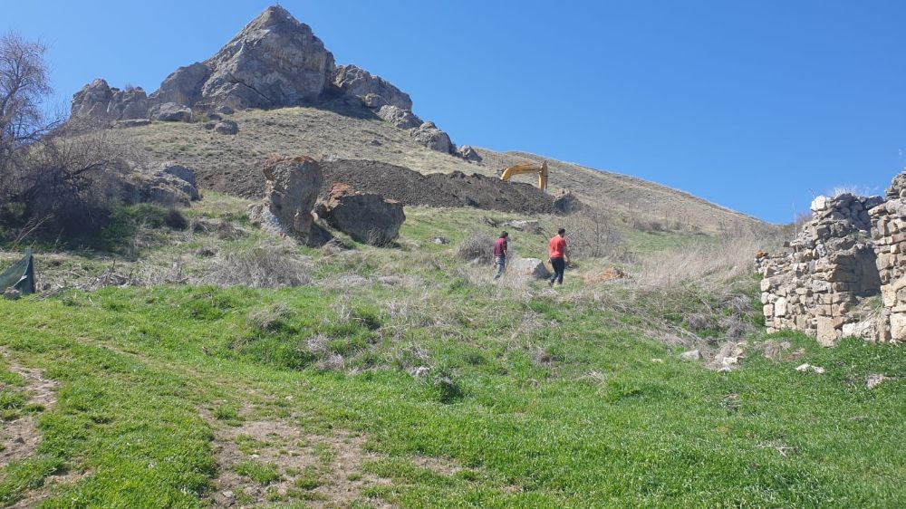 Sivas'ın Ulaş İlçesinde Kaya Düşmesi Tehlikesine Karşı AFAD'dan Önemli Adım