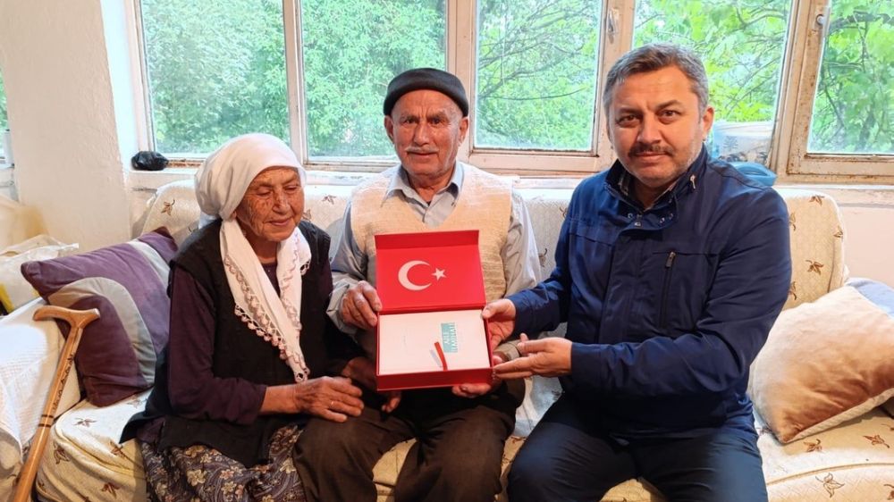  Adalet Yenigün, evini Türkiye Diyanet Vakfı’na bağışladı