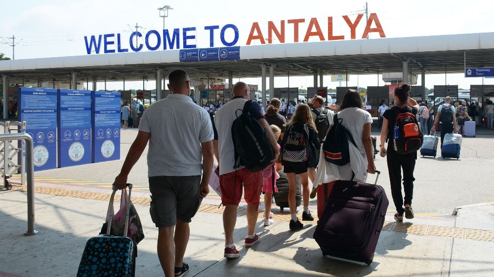 Antalya'yı yılın ilk çeyreğinde 2 milyon turist ziyaret etti