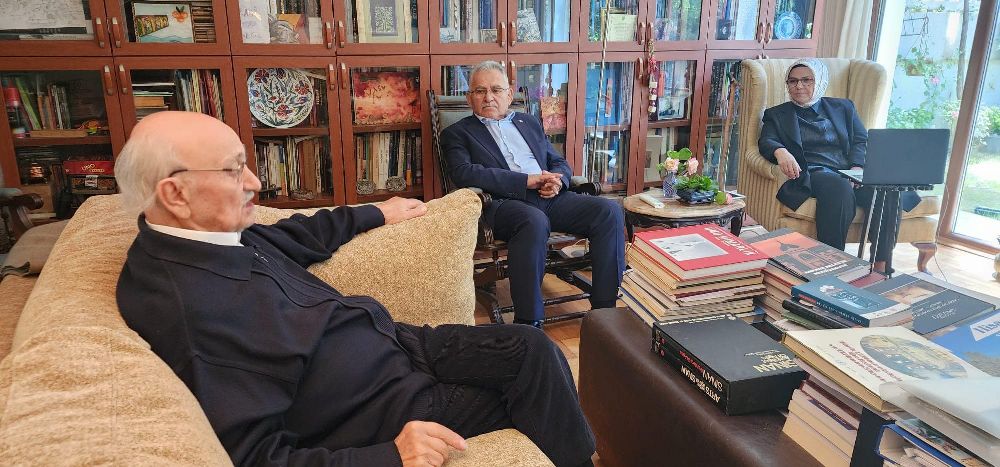  Başkan Büyükkılıç'tan ÇEKÜL Başkanı Metin  Sözen'e ziyaret