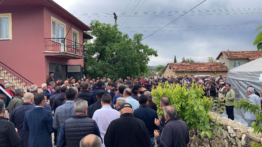 Burdur'da Diyaliz olayında hayatını kaybetmişti! Saniye Aksöz toprağa verildi