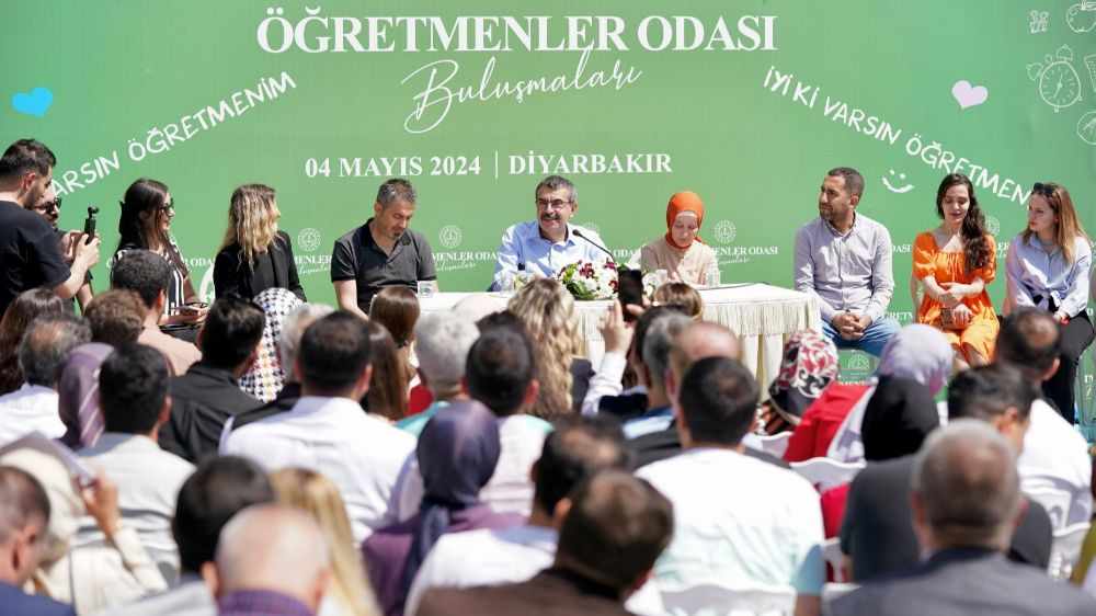 Diyarbakır'da "Öğretmenler Odası Buluşmaları" 