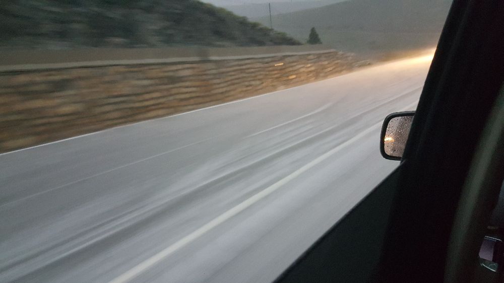 Erzincan'da Dolu Felaketi! Trafik Kilitlendi, Evler Su Baktı! 