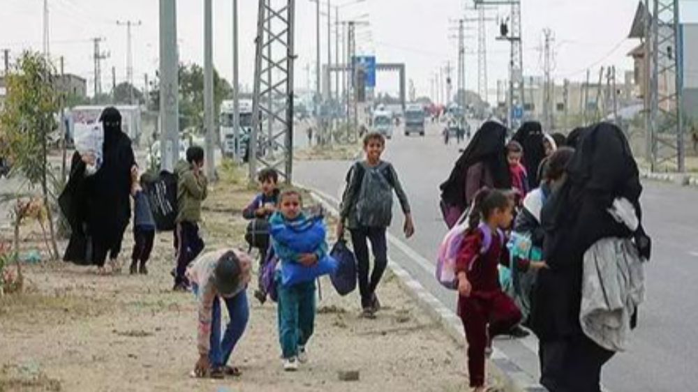 İsrail ordusu, Gazze Şeridi’ndeki Refah kentinin doğusuna saldırı başlattığını duyurdu.