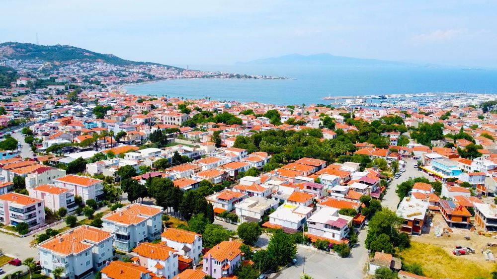 İzmir'de yaz sezonunda daire ve villa fiyatlarında artış yaşandı