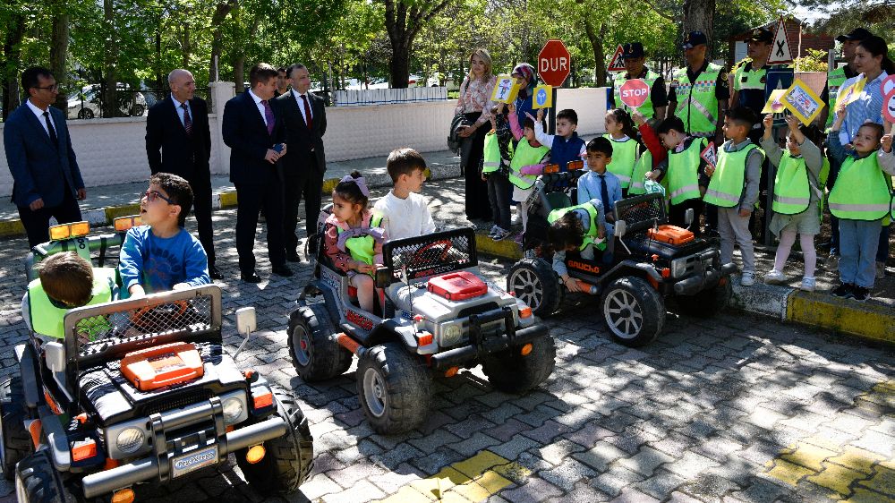 Karaman’da “Karayolu Trafik Güvenliği ve Karayolu Trafik Haftası” kutlandı 