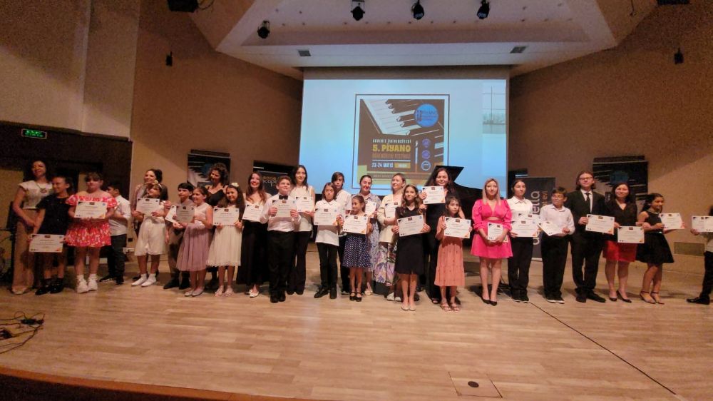 Akdeniz Üniversitesi Piyano Öğrencileri Festivali’nin 5’ncisi düzenlendi. 