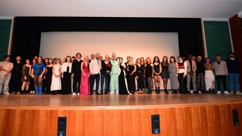 Sıfır Diyaloglu Film Farazi Anadolu Üniversitesi'nde Heyecan Yaratıyor!